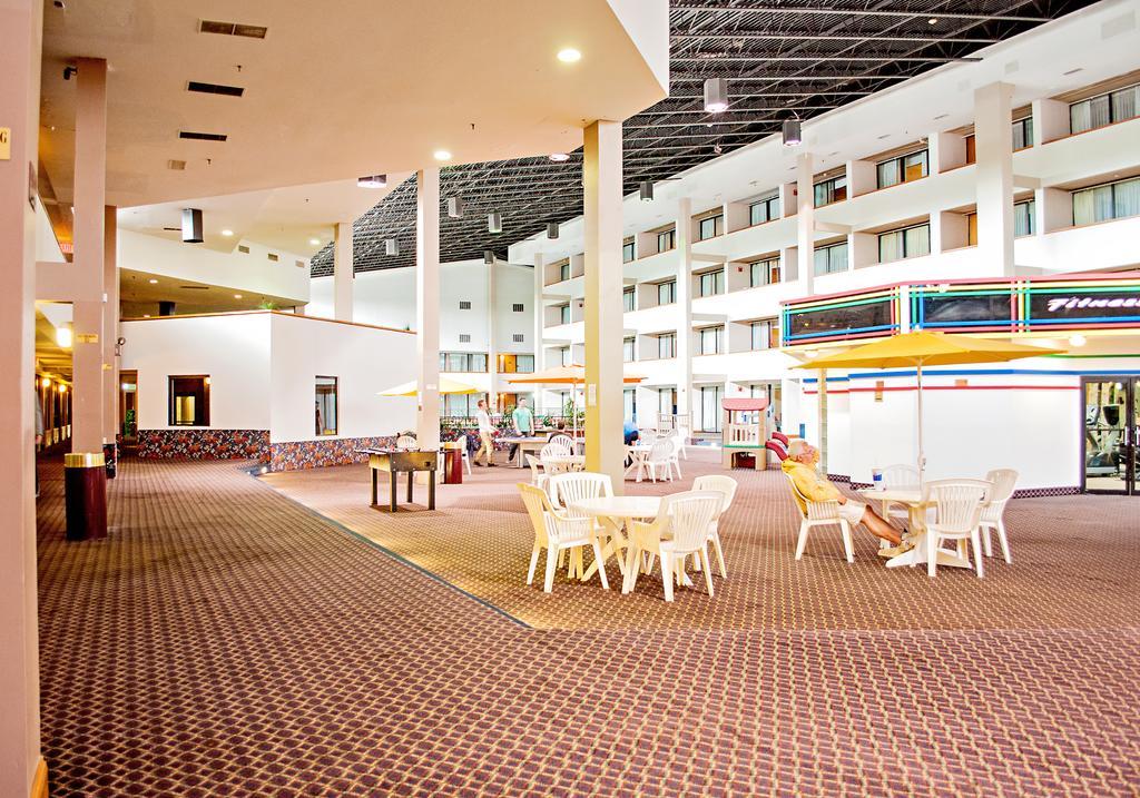 Fern Valley Hotel And Conference Center Louisville Exteriör bild