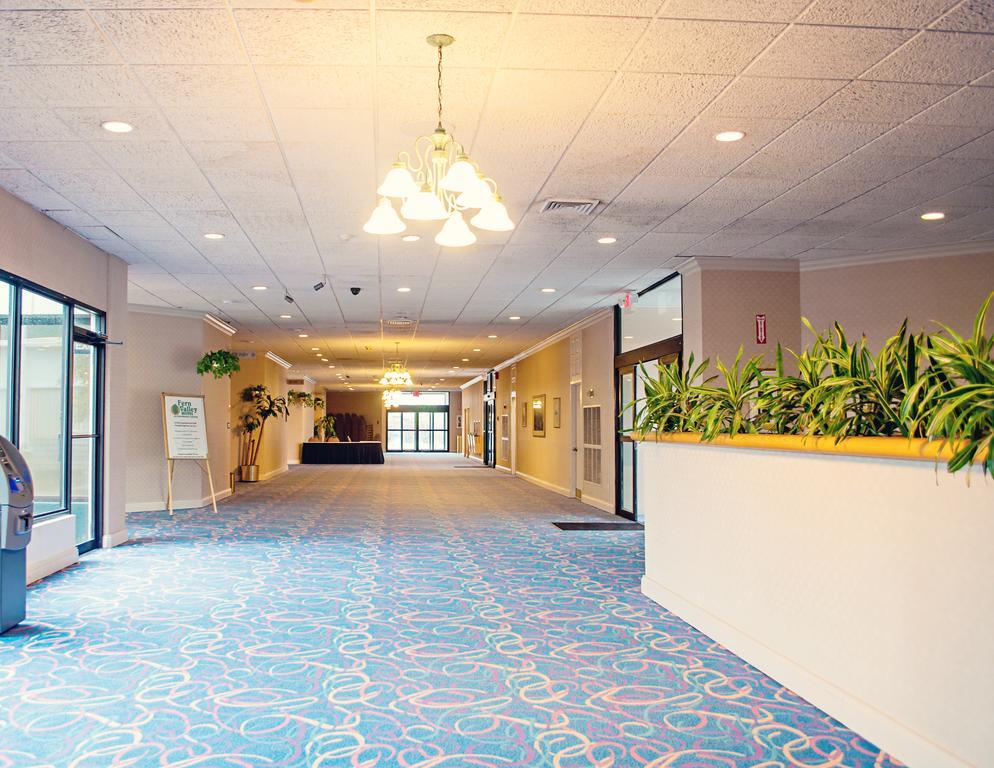 Fern Valley Hotel And Conference Center Louisville Exteriör bild
