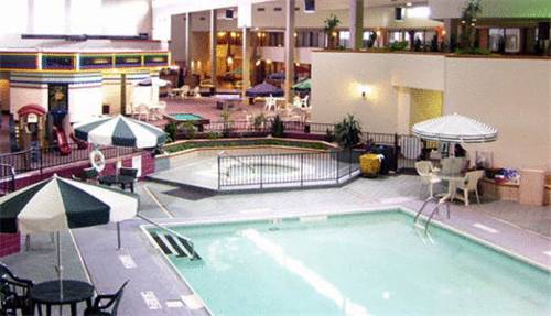 Fern Valley Hotel And Conference Center Louisville Bekvämligheter bild